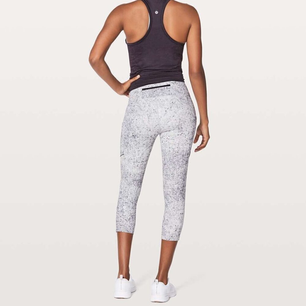 Lululemon Speed Up Crop 21 Leggings - Picture 2 of 8